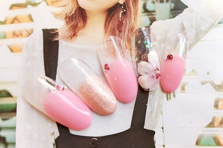 50 グレア 横浜駅 ネイルサロン おすすめ 美しいネイルトレンド